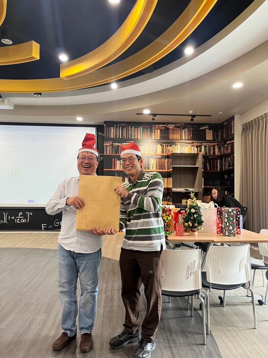 113.12.21聖誕交換禮物圖片