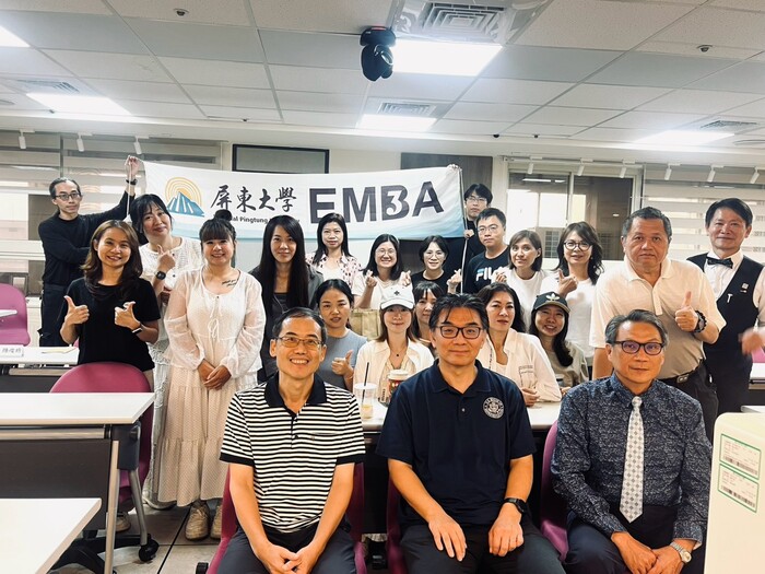 115.09.21 EMBA在職專班大師講座-鄭吉成委員圖片