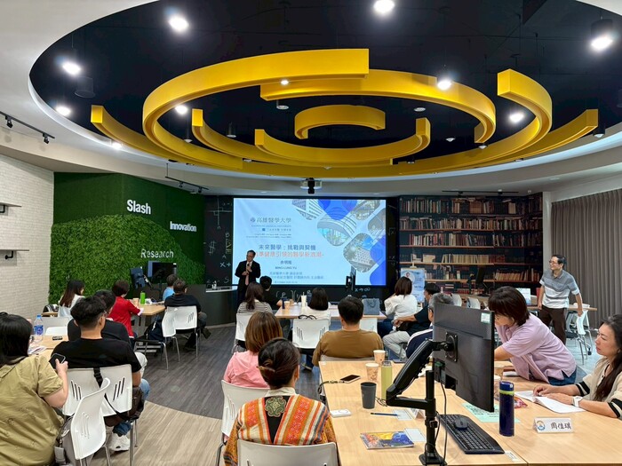 114.10.19 未來醫學演講-余明隆校長圖片