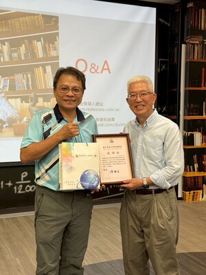 114.10.24 從居住正義到住房自由-張金鶚教授圖片