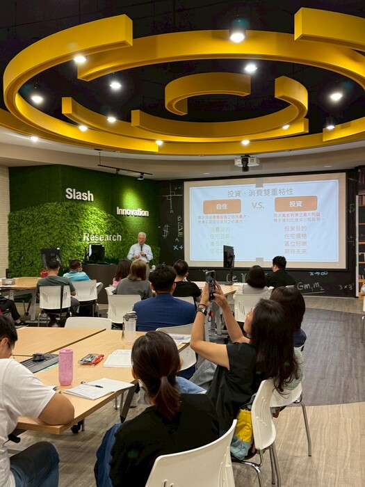 114.10.24 從居住正義到住房自由-張金鶚教授圖片