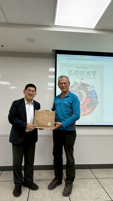 114.11.15 地緣政治新局勢-林常青教授圖片